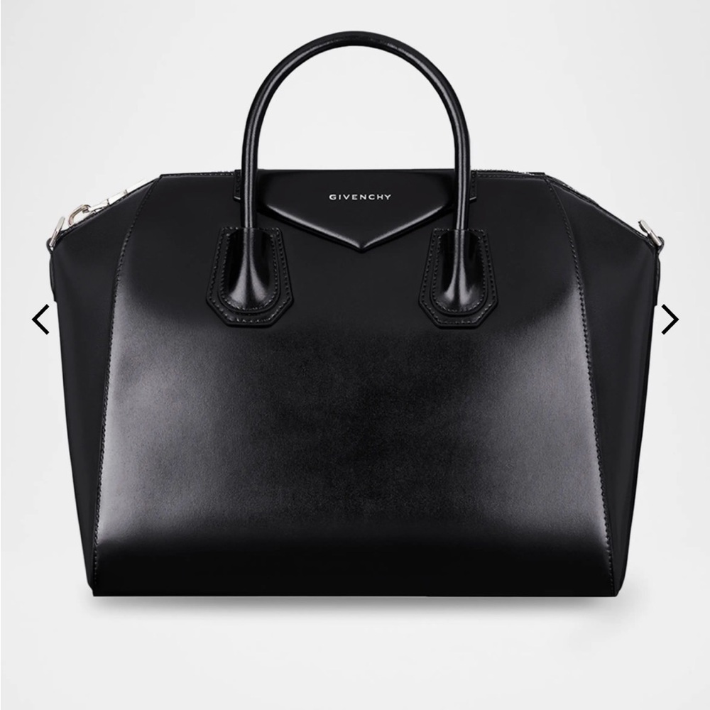 Givenchy
Antigona Medium Top-Handle Bag in Box Leather